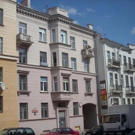 Studiominsk Апартаменти *